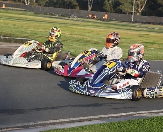 EXTREME KARTING PIC 3 -